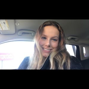 Meet your Posher, Bailey